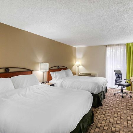Quality Inn Tyler - Lindale Buitenkant foto