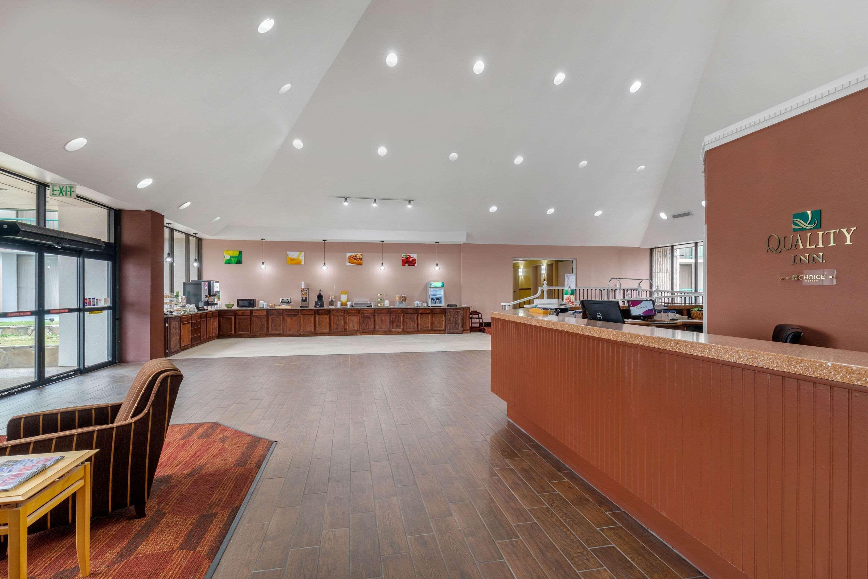 Quality Inn Tyler - Lindale Buitenkant foto
