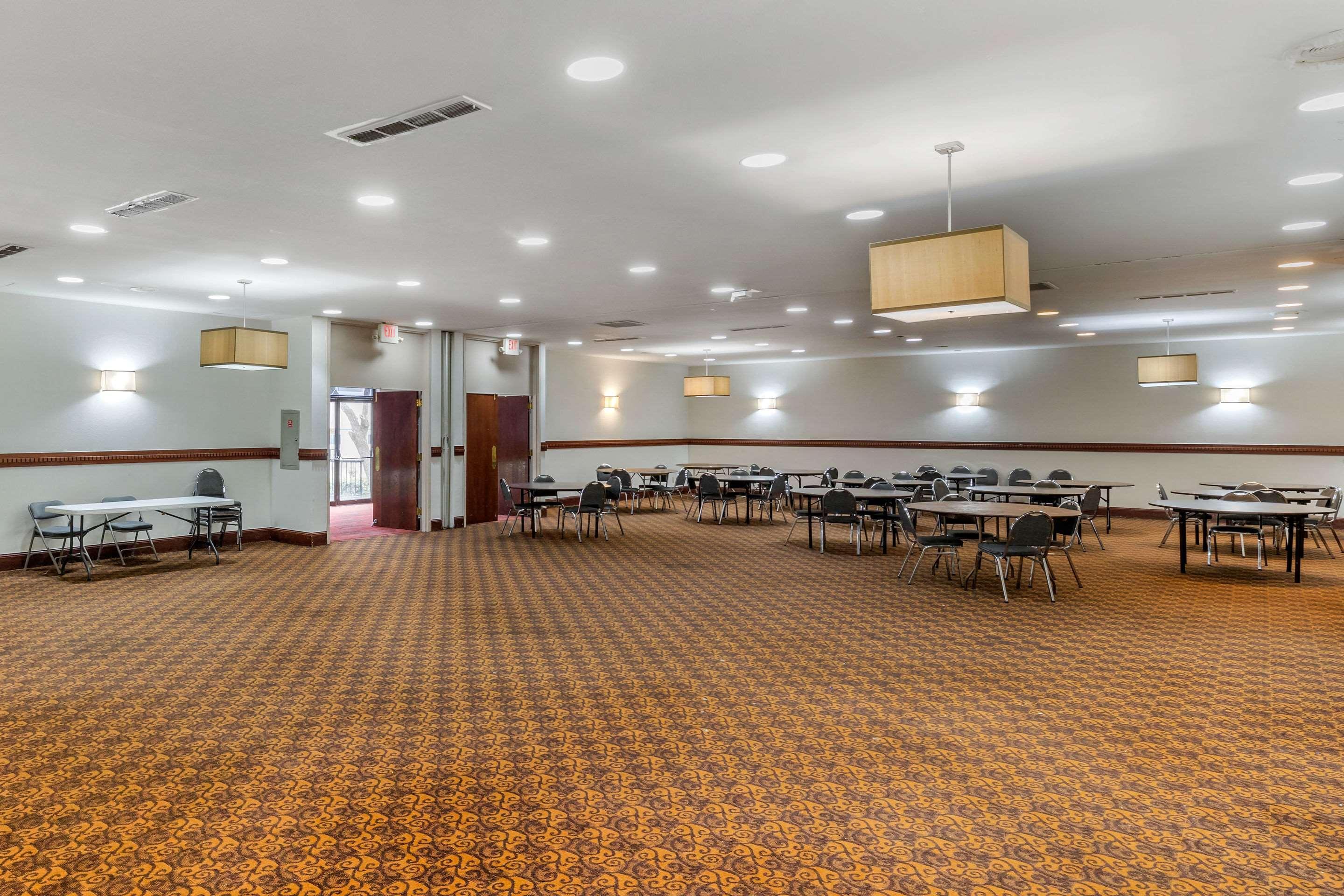 Quality Inn Tyler - Lindale Buitenkant foto