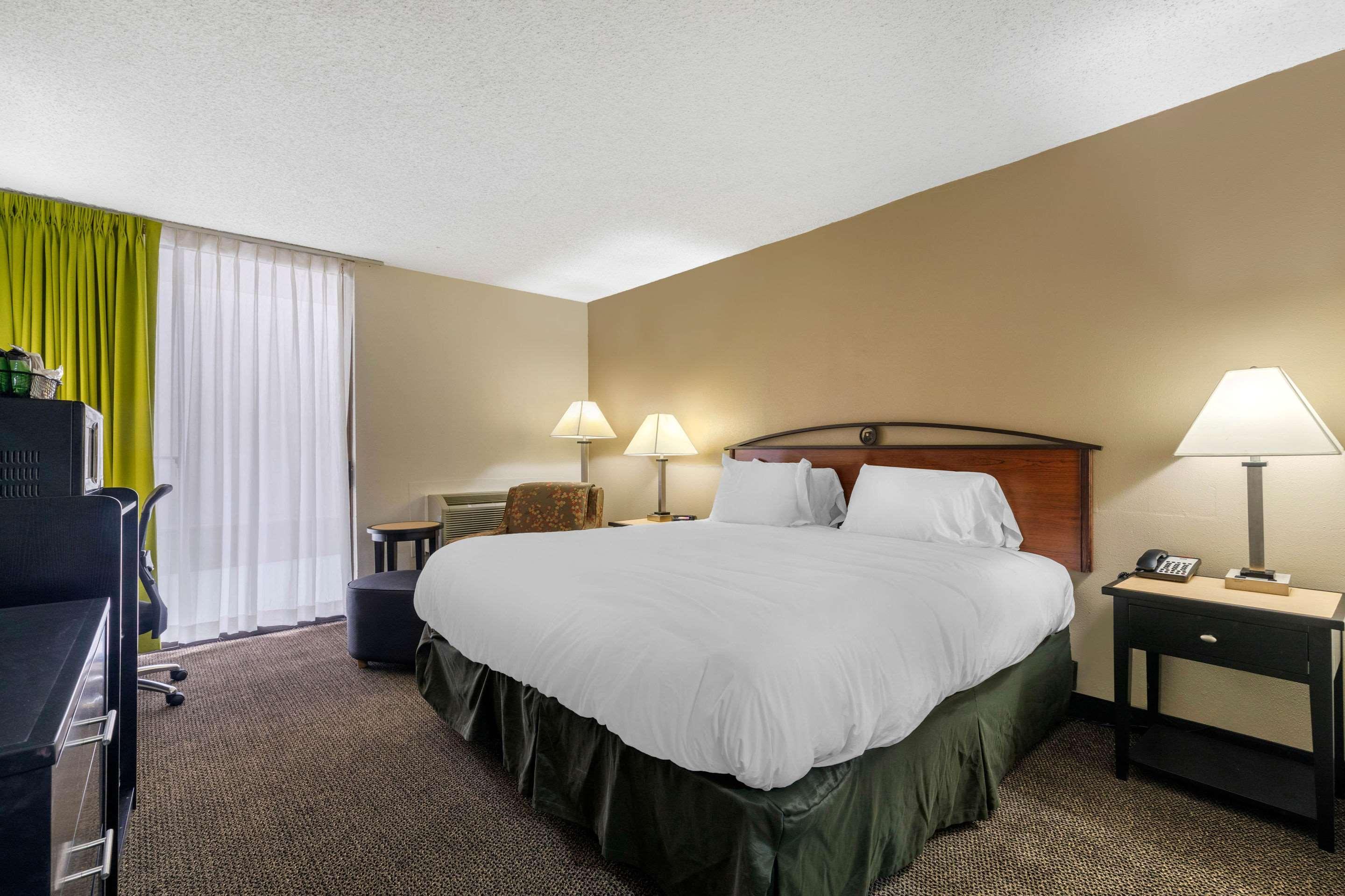 Quality Inn Tyler - Lindale Buitenkant foto