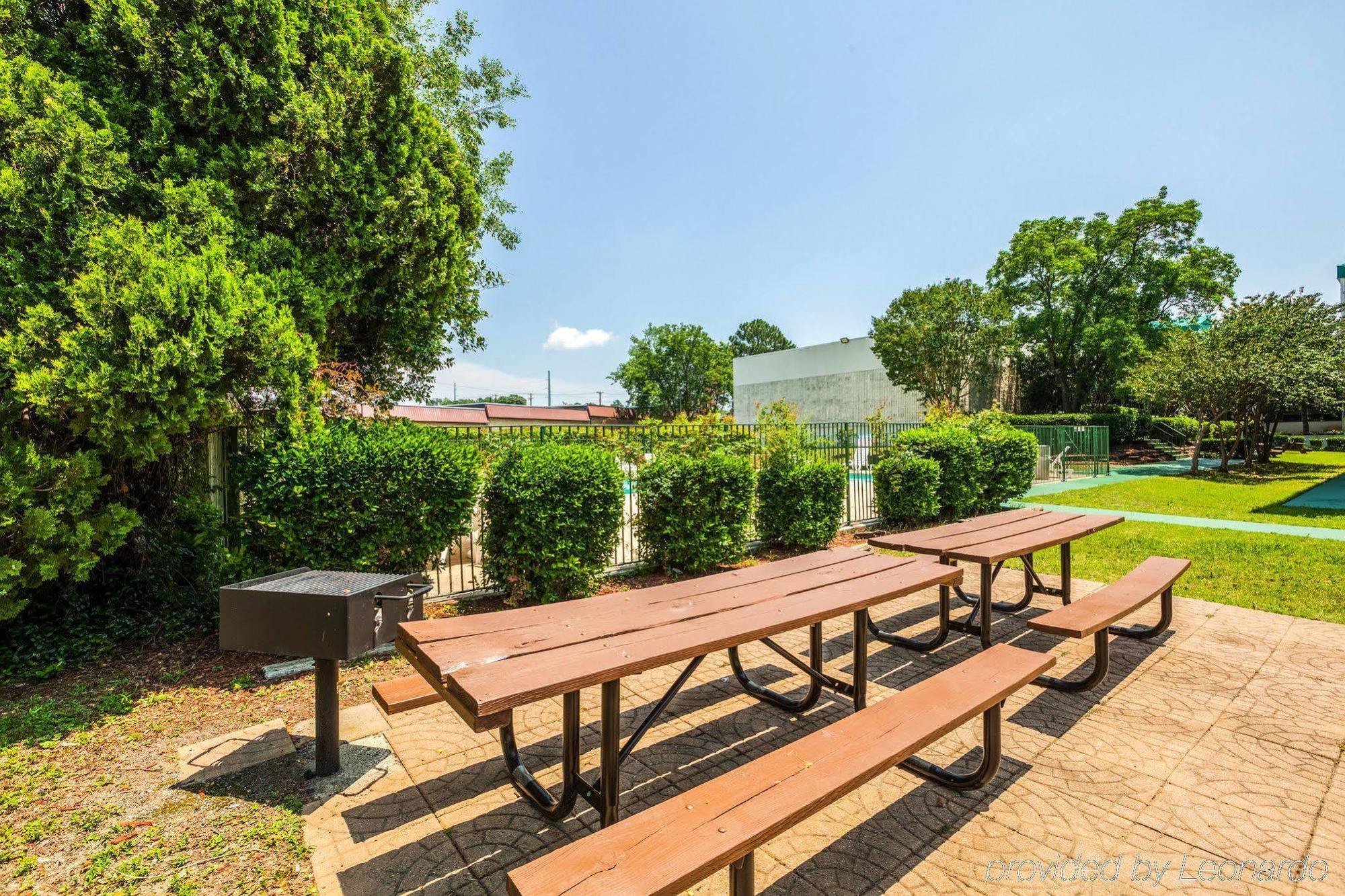 Quality Inn Tyler - Lindale Buitenkant foto